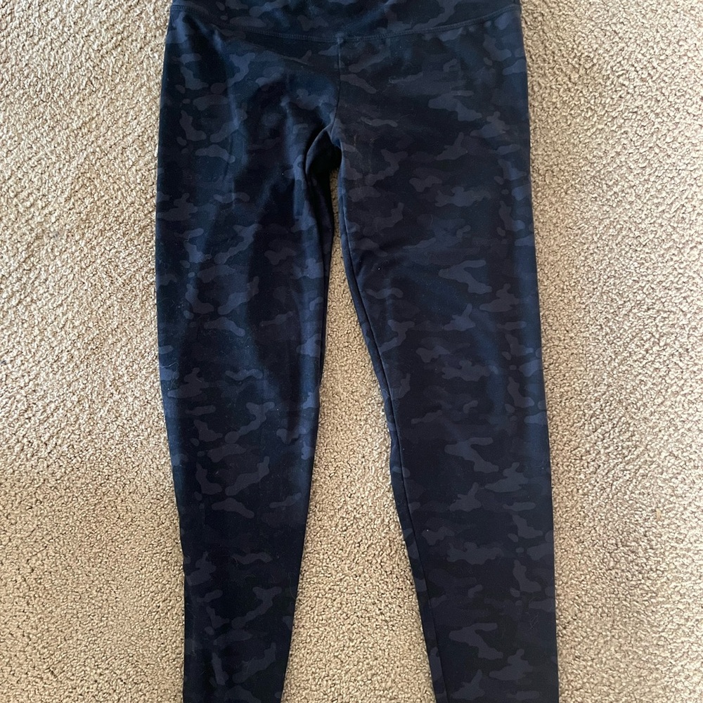 Women’s Black Camouflage Leggings